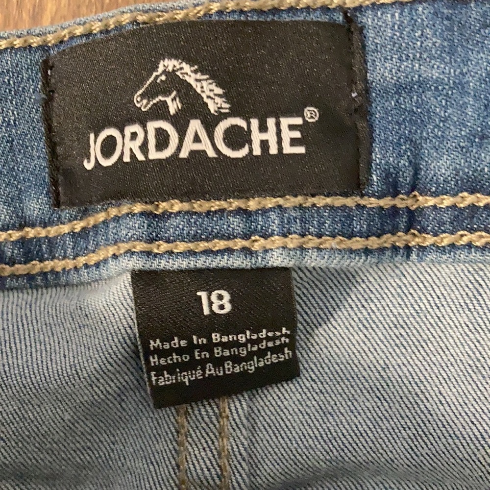 Jordache jeans Women’s 18 Plus size blue denim jean new without tag straight leg - Picture 3 of 5